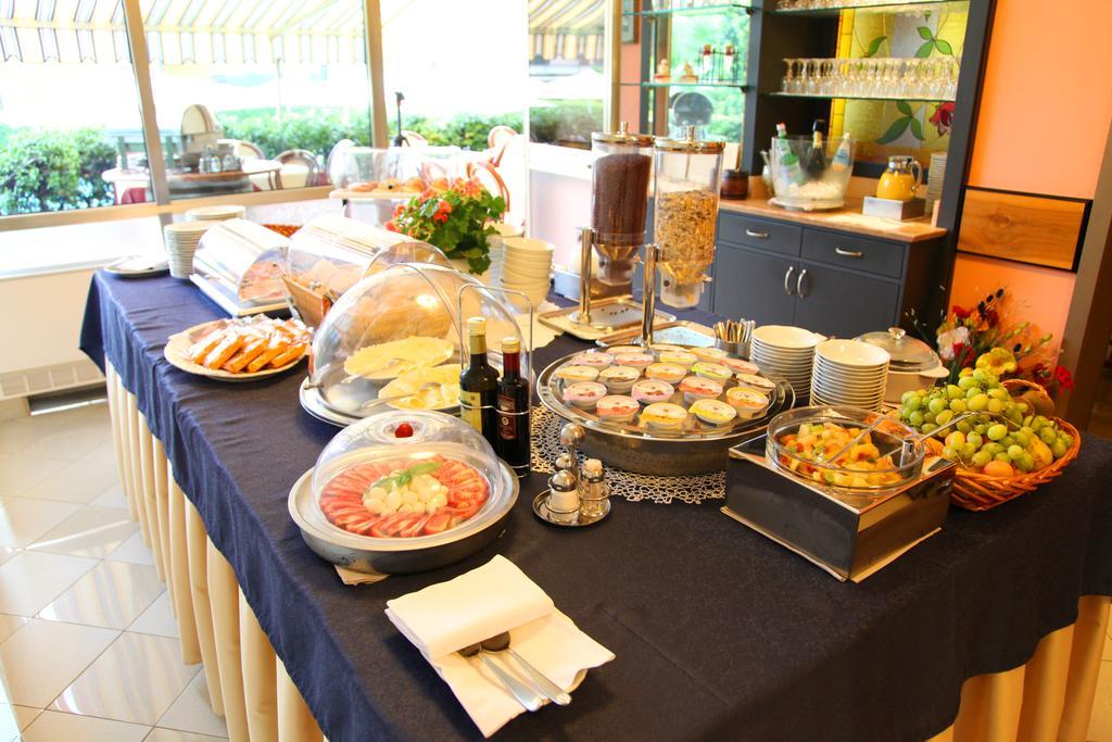 Albergo Ristorante Papa Peschiera del Garda Ngoại thất bức ảnh