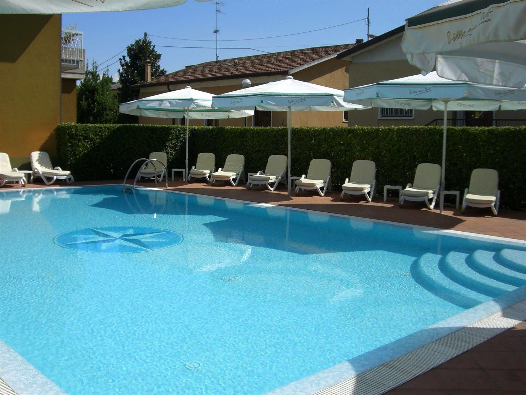 Albergo Ristorante Papa Peschiera del Garda Ngoại thất bức ảnh
